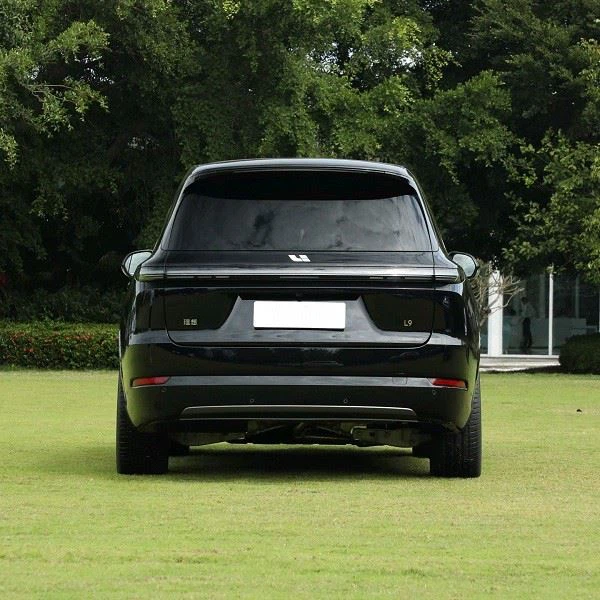LIXIANG L9 SUV With 6 Seats